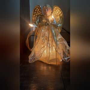 Illuminated Angel Tree Topper with Gold Wings
